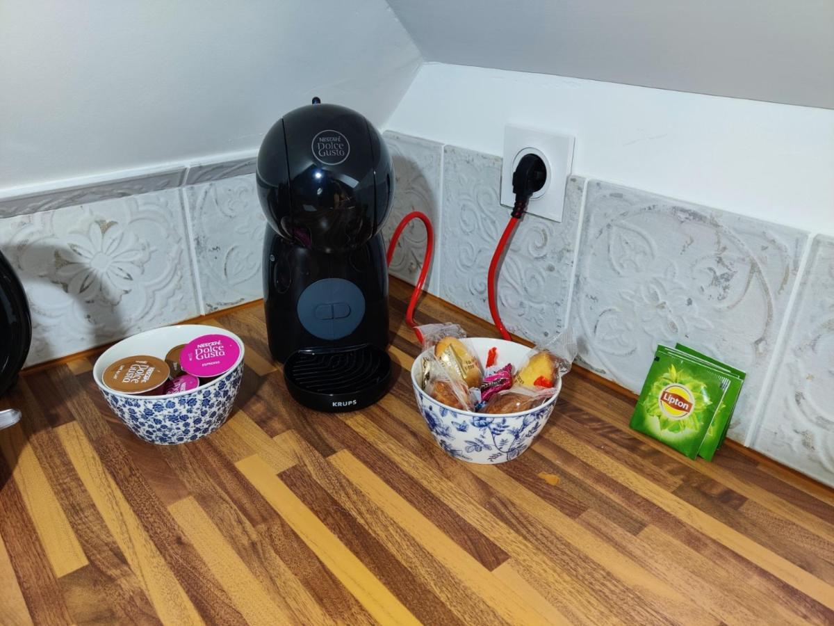 Appartement T3 "Yuca" Hyper Centre D'Ernée Екстериор снимка