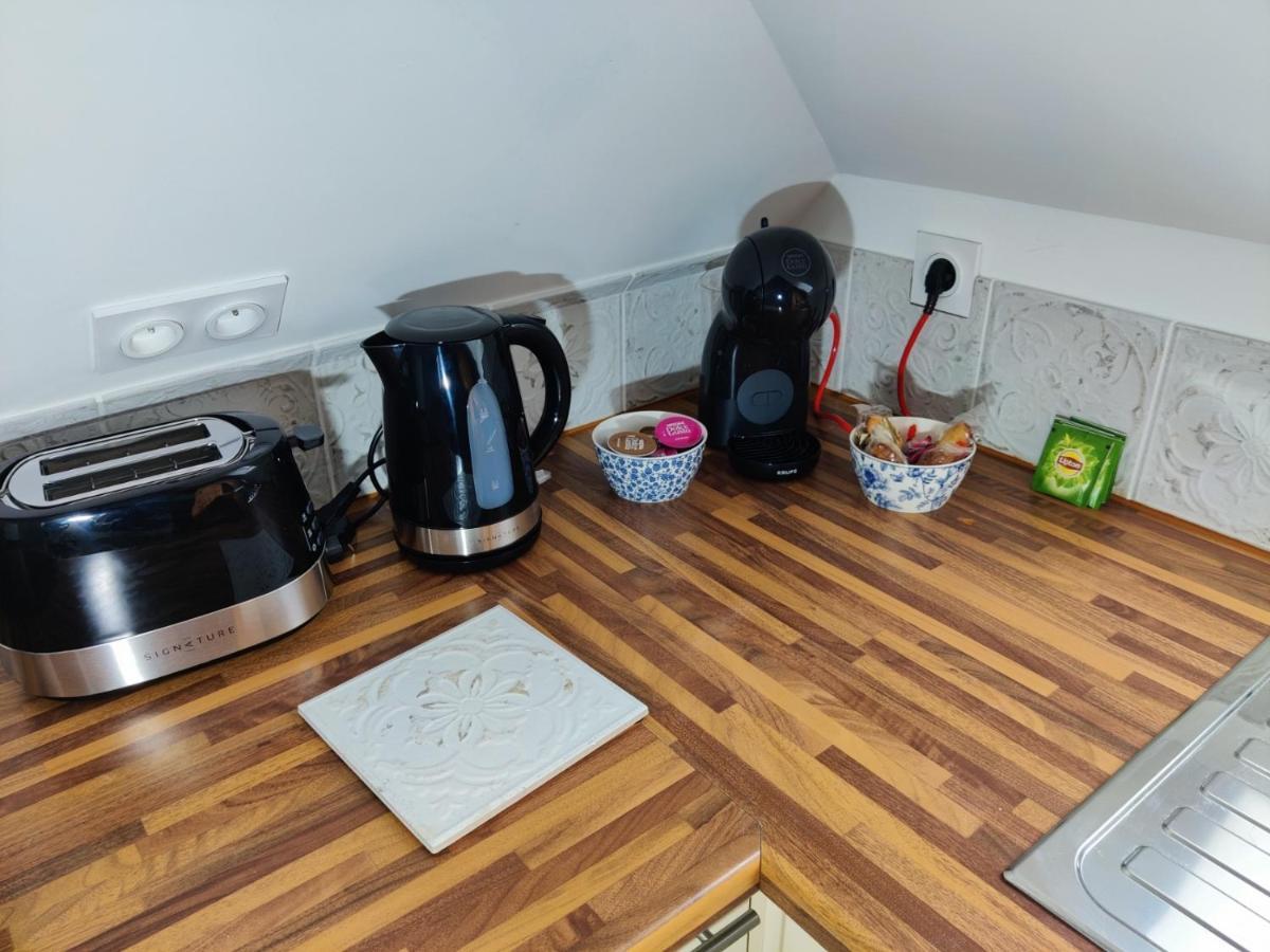 Appartement T3 "Yuca" Hyper Centre D'Ernée Екстериор снимка