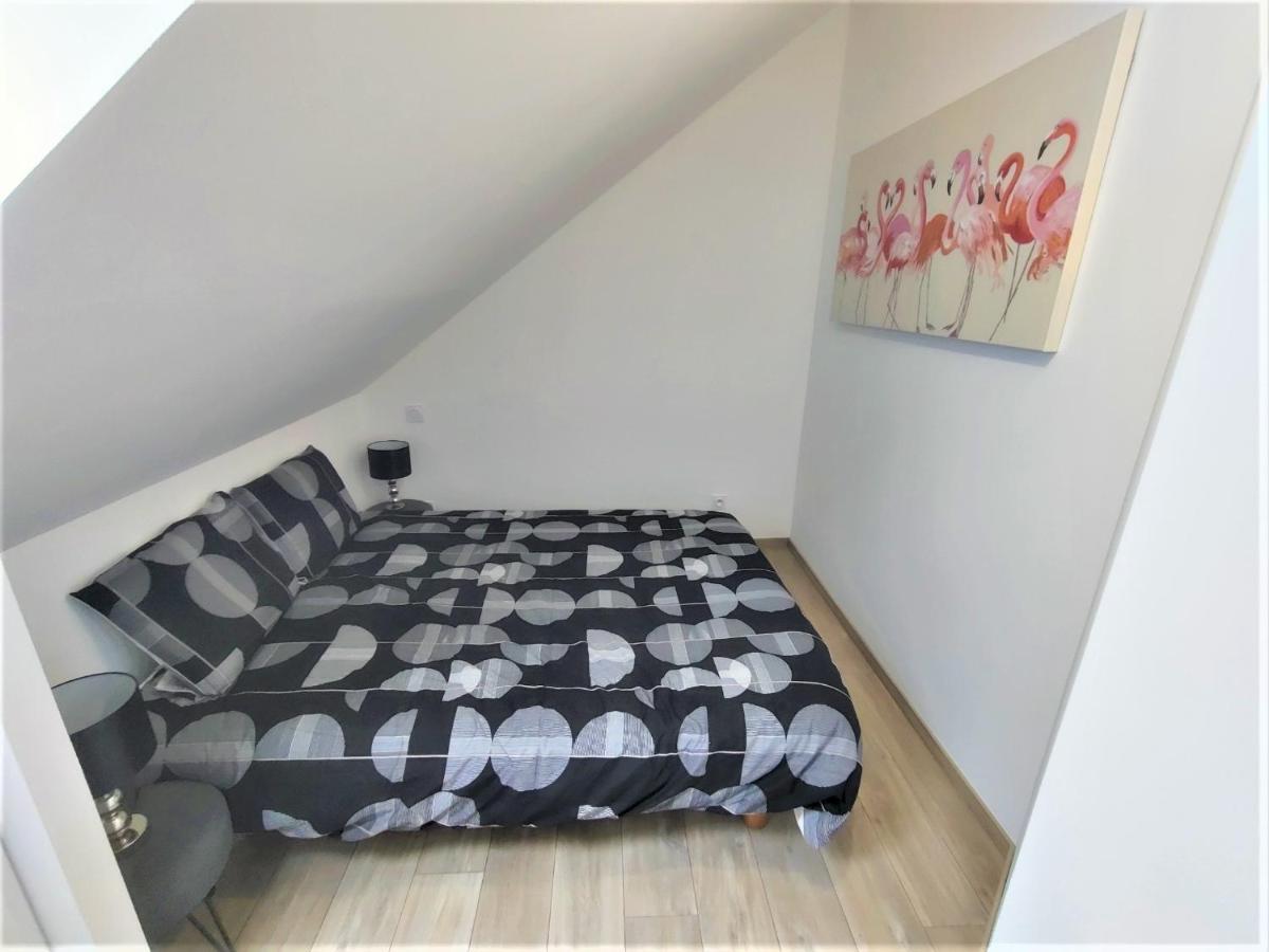 Appartement T3 "Yuca" Hyper Centre D'Ernée Екстериор снимка